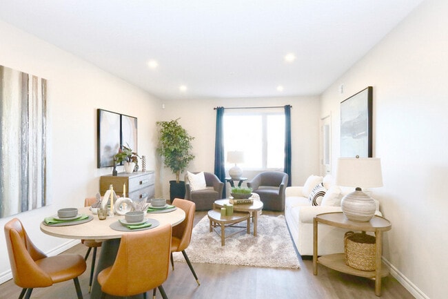 Building Photo - Opus Apartments and Townhomes