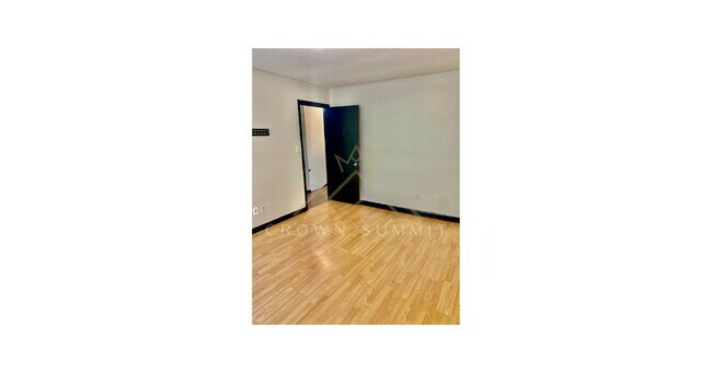 Foto del edificio - Beautifully Renovated 3BR, 1.5 Bath Home Ready for Move-In