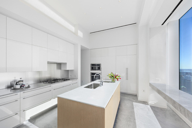 Building Photo - 432 Park Ave