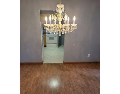 Foto del edificio - 221 Oak St