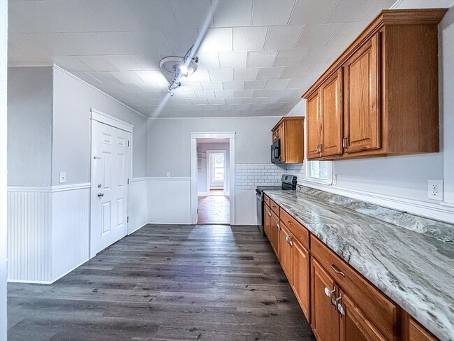 Foto del edificio - 18 Ellsworth St