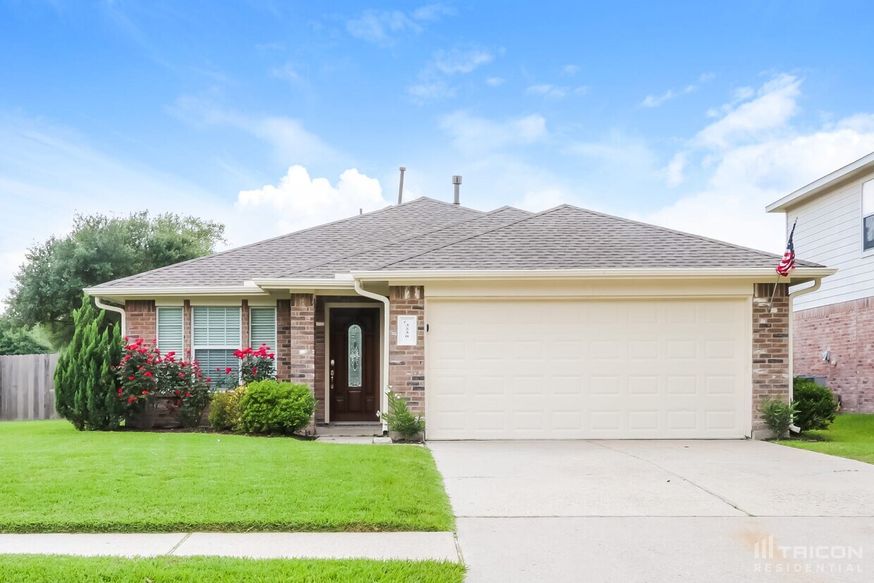 Primary Photo - 3230 Dogwood Springs Drive Houston TX