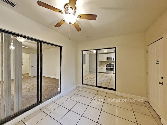 Building Photo - 5200 Edgecliff Ave