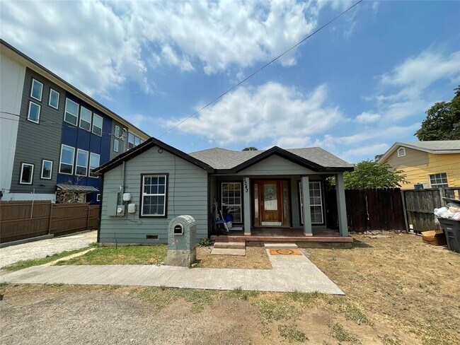 Foto del edificio - 2243 Lovedale Ave