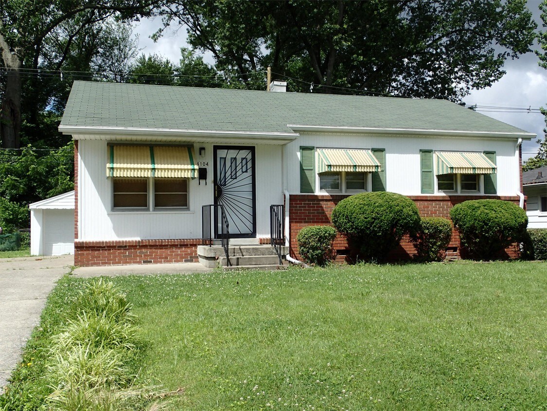 Foto principal - 4104 St Francis Ln