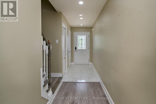 Building Photo - 90 Snowdrop Crescent