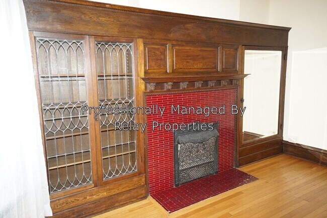 Building Photo - 61 St Albans St S