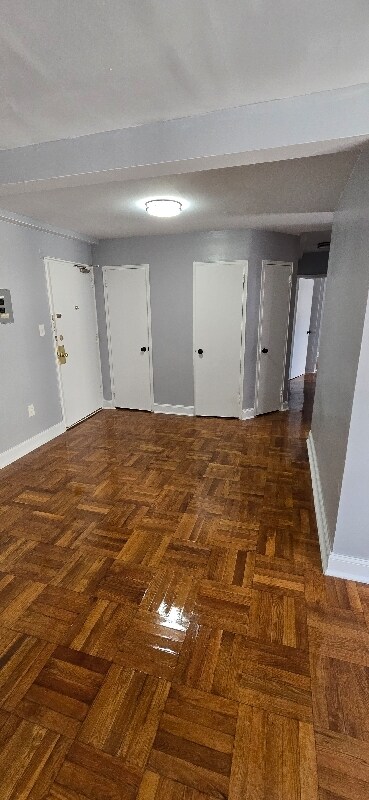 Foto del edificio - 56 S Munn Ave