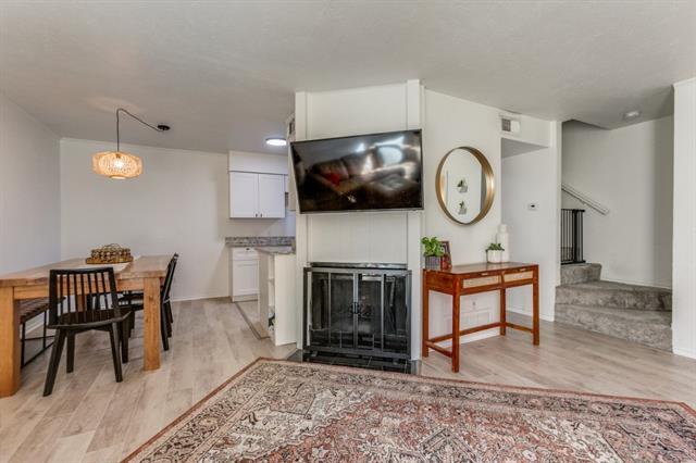 Building Photo - 2606 Custer Pkwy