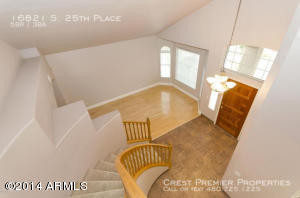 Building Photo - 5 Bedroom 3 Bathroom plus Pool