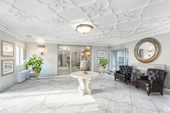 Foto del edificio - 901 W Argyle St