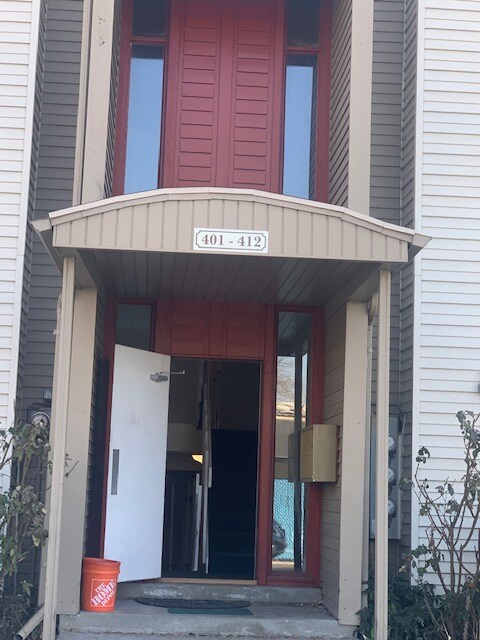 Foto principal - 2220 E Murray Holladay Rd