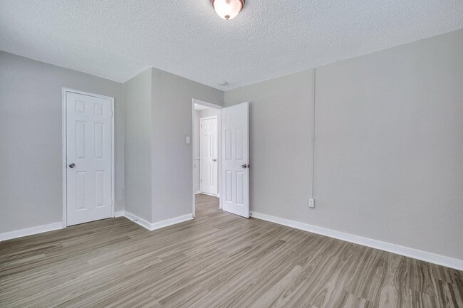 Foto del edificio - 1910 Able St