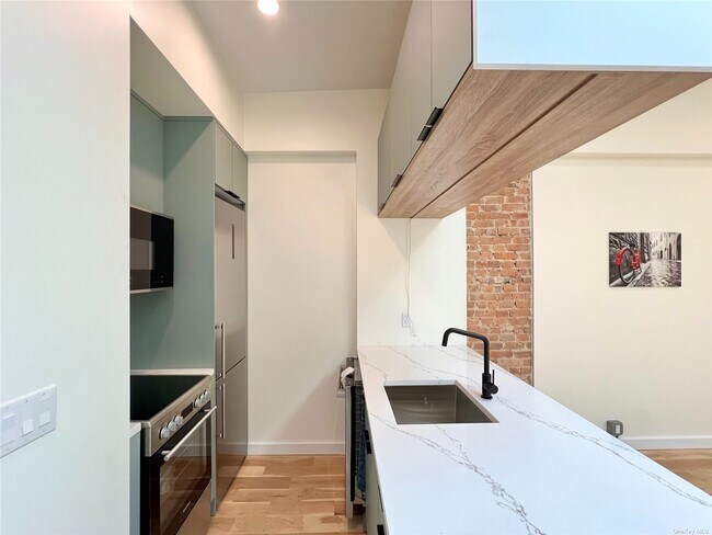 Foto del edificio - 614 Bainbridge St.