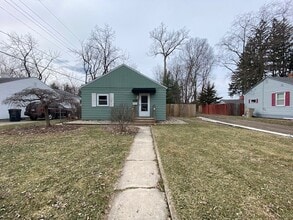 Building Photo - 4005 Addison St