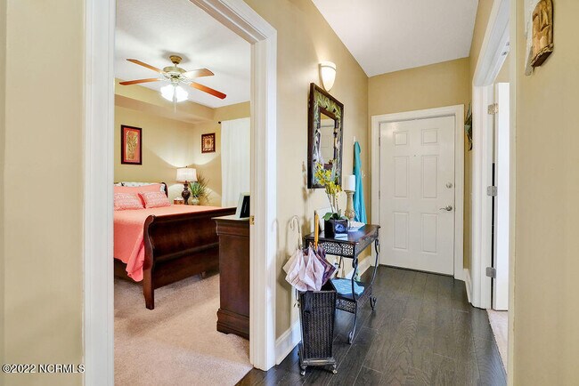 Foto del edificio - 2100 Marsh Grove Ln