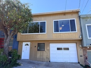 Building Photo - 1724 Burrows St