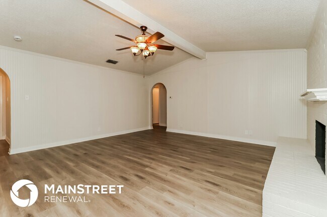 Building Photo - 1003 Holly Hill Ct