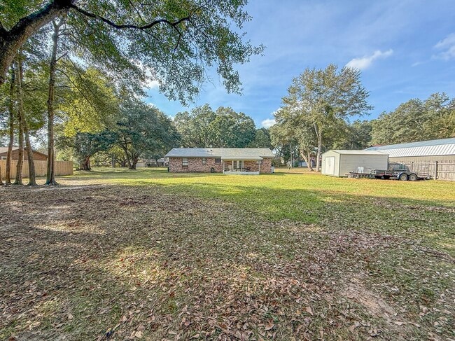 Building Photo - 5240 admiral halsey rd