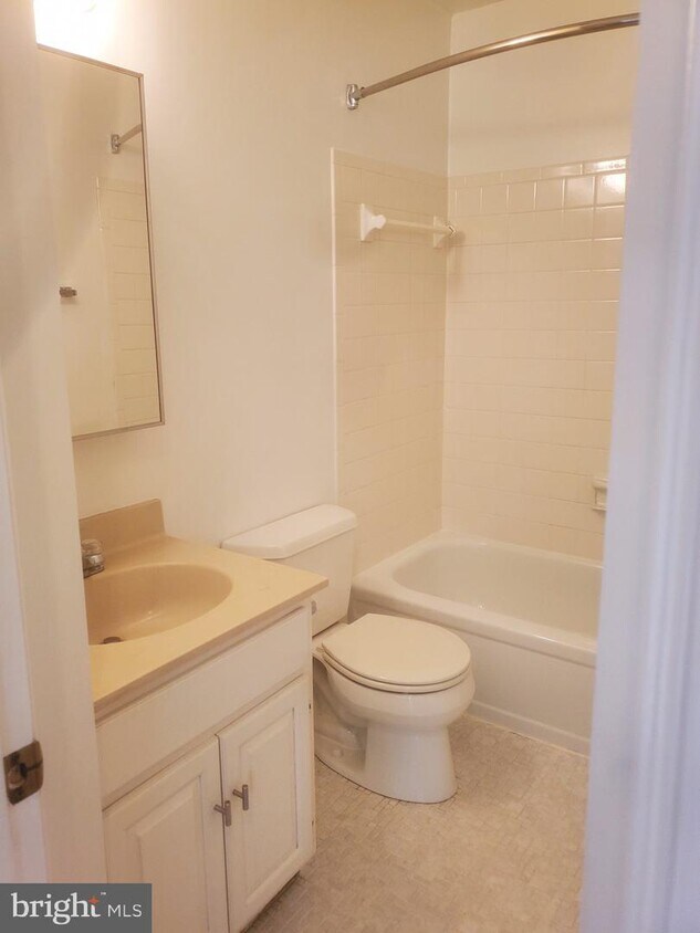 Primary Photo - 4823 Willett Pkwy
