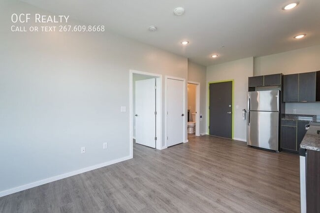 Building Photo - 4124 Haverford Ave