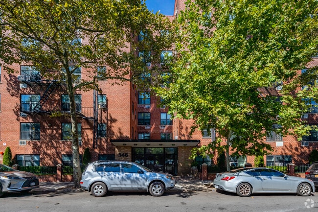 Building Photo - 346 E 29th St
