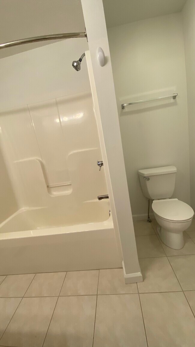 Rare master bedroom bathroom - 1292 S Cobble Creek Cir