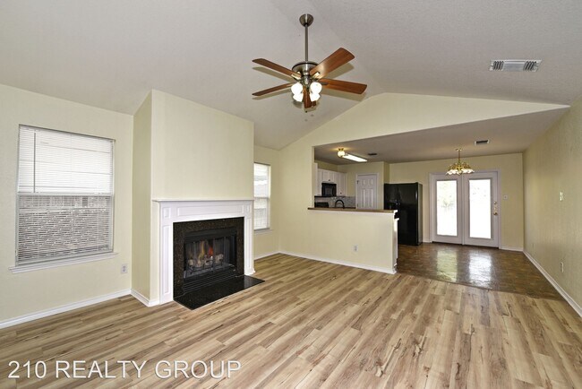 Building Photo - 3 br, 2 bath House - 943 CORMORANT