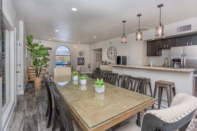 Clubhouse - Campbell Ranch Apartments