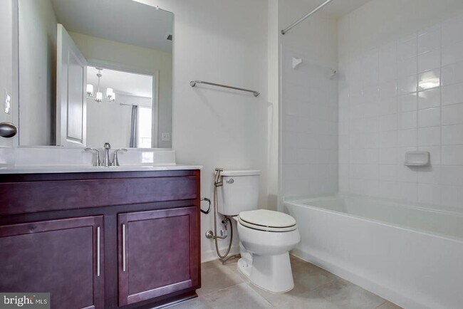 Foto del edificio - 1606 Dorothy Ln
