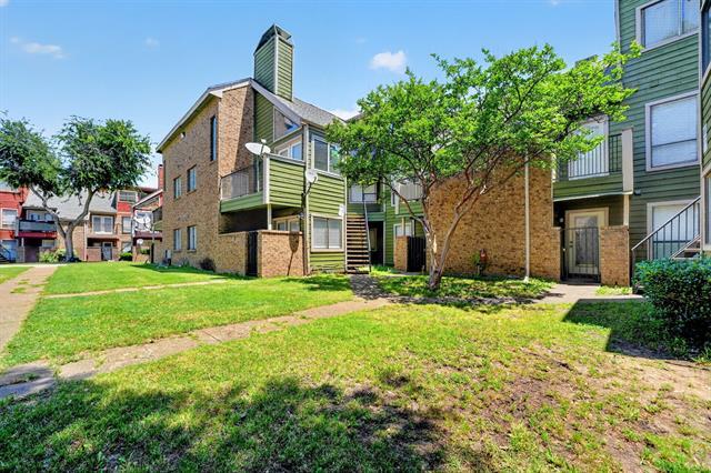 Foto del edificio - 9837 Walnut St