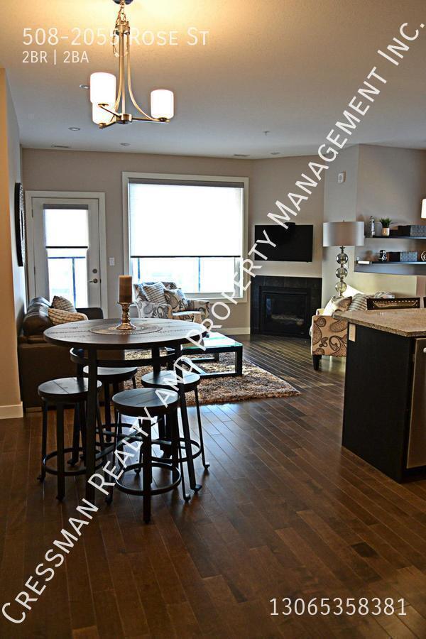 Photo du bâtiment - 2 Bedroom 2 Bath Downtown Upscale Apartmen...