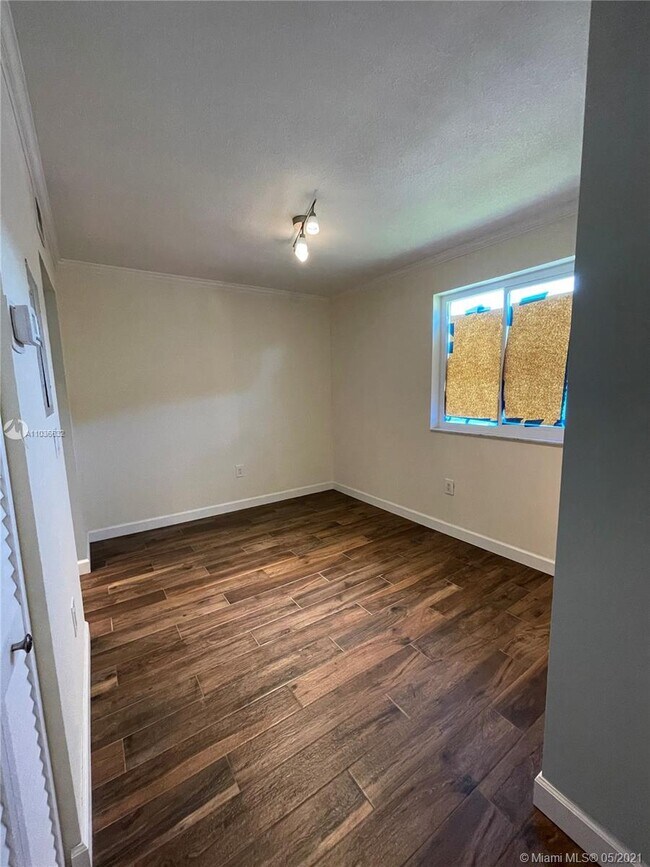 Building Photo - 6217 SW 131st Pl