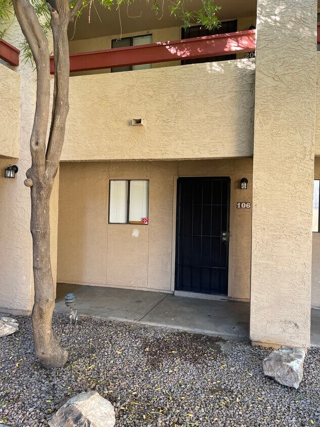 Foto principal - 3131 W Cochise Dr