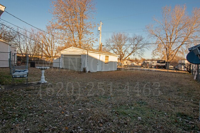 Building Photo - 2 Bedroom 1 Bathroom on cul-de-sac