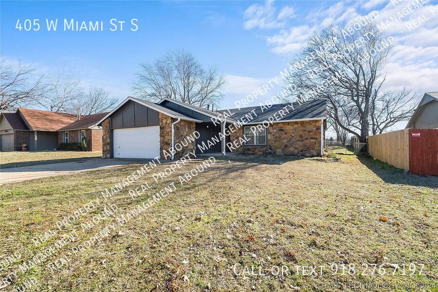 Primary Photo - 405 W Miami St