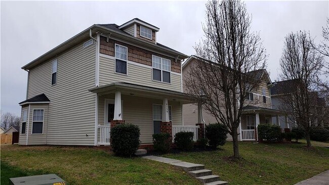 Building Photo - 8139 Rolling Meadows Ln