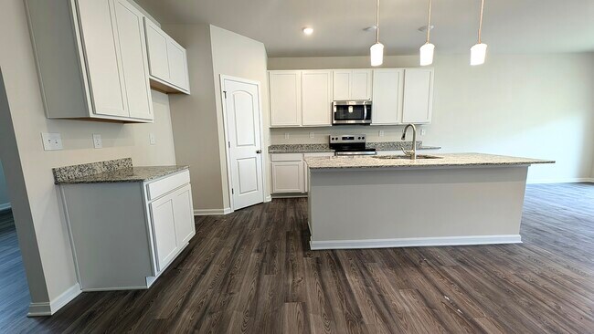 Foto del edificio - 2112 Aiken Back Ln