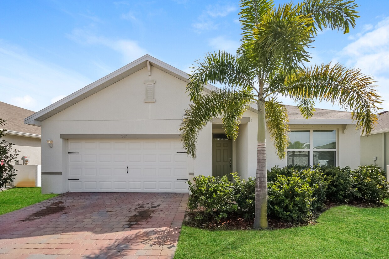Primary Photo - 5317 Shell Mound Cir, Punta Gorda, FL
