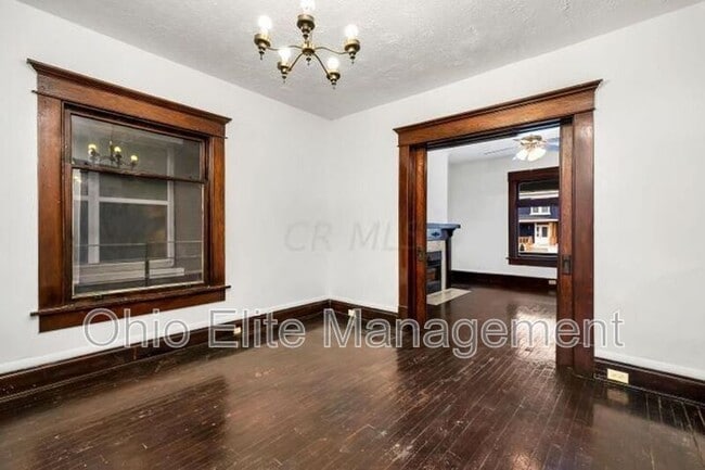 Building Photo - 890 Studer Ave