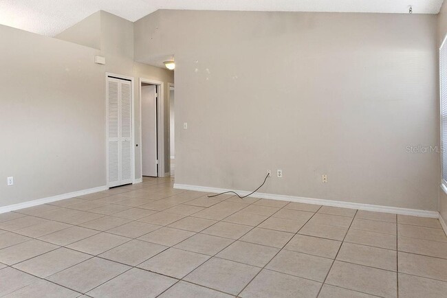 Building Photo - 1344 Bladon Ave