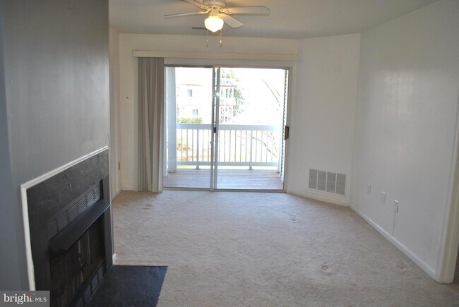 Building Photo - 20595 Cornstalk Terrace