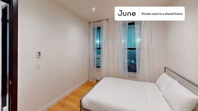 Building Photo - Room in Shared 6 bed/3 bath home in Upper West Side