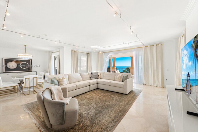 Foto del edificio - 7642 Fisher Island Dr