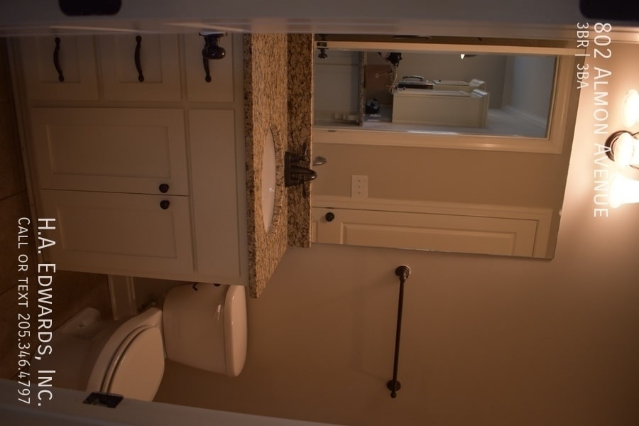 Photo - 802 Almon Avenue-