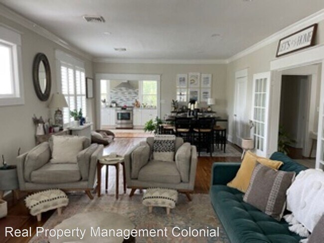 Foto del edificio - 3 br, 1 bath House - 2102 Wycliffe Avenue