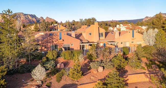 Only 2 story, giving you ample views and privacy. - 25 Desert Willow Ln