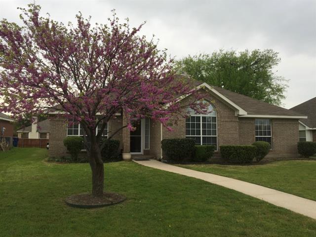 Foto principal - 7607 Jennifer Ln