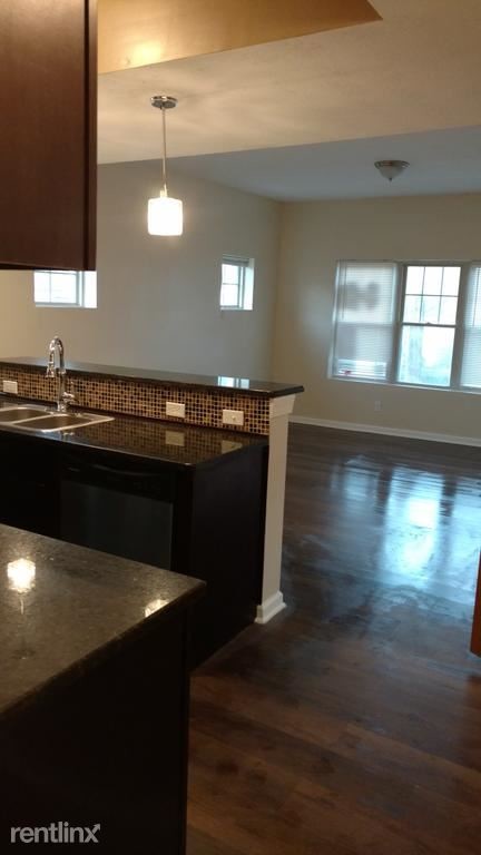 Foto del edificio - 1458 E 115th St