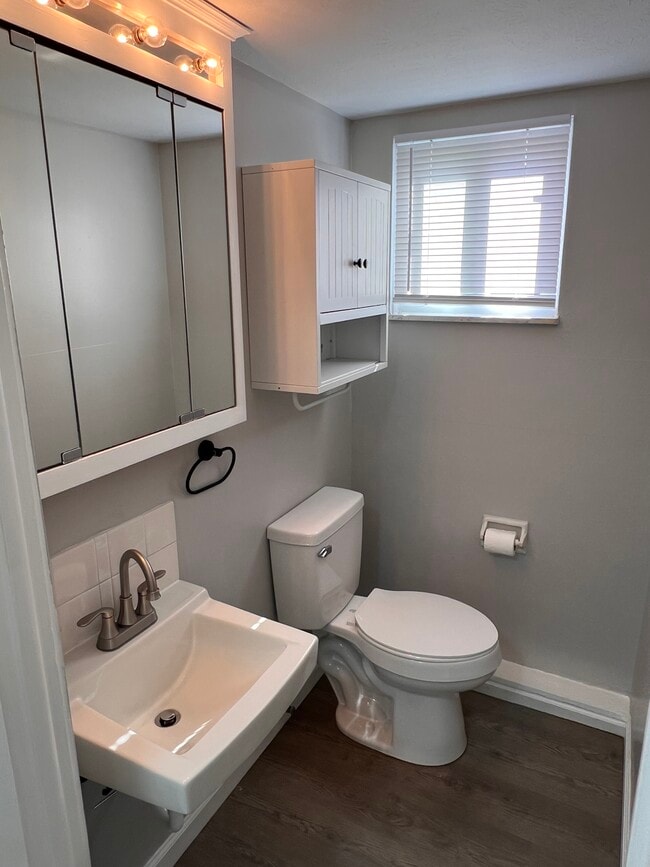 half bath 1st floor - Cypress West Fairlawn Apartments